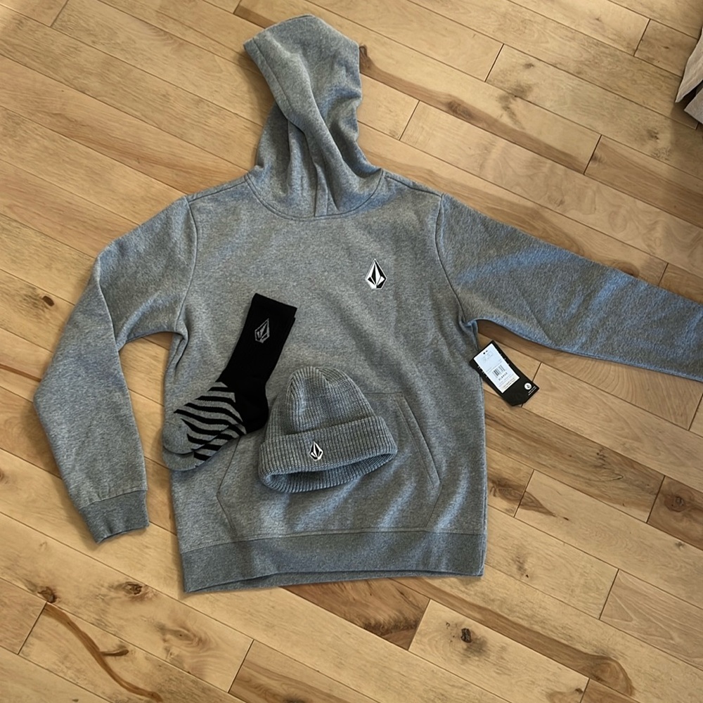 Volcom Sweatshirt, beanie, and socks. Kids size XL, brand new with tags